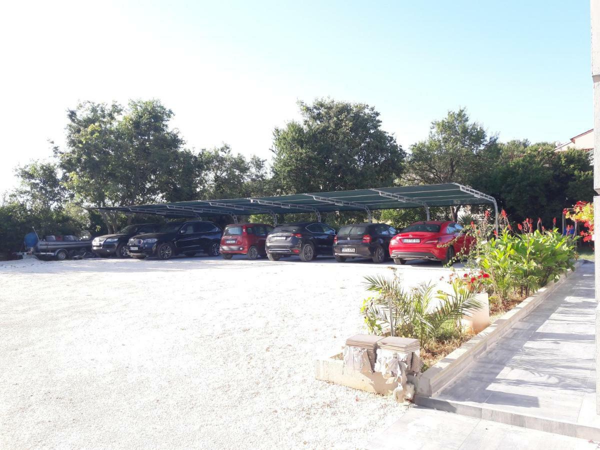 Apartmant & Rooms Villa Rosa Medulin Pomer Exterior foto